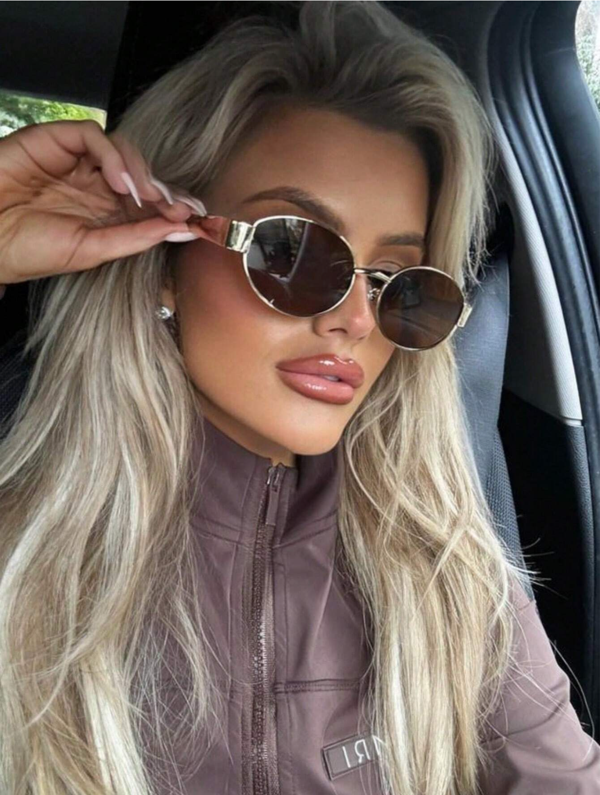 Retro Oval Sunglasses – Gold & Silver Frame Options